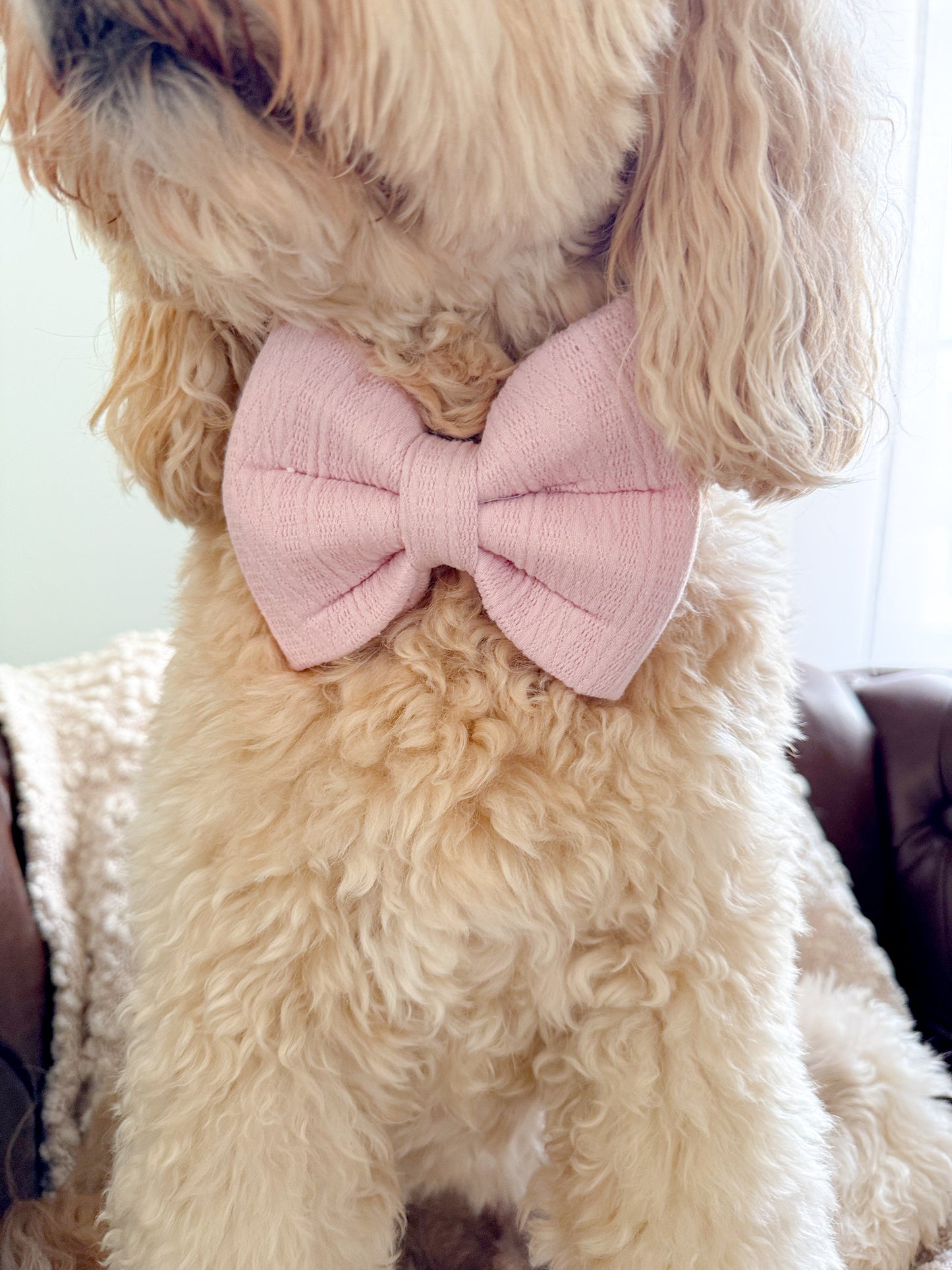 Pink Knit Bow Tie