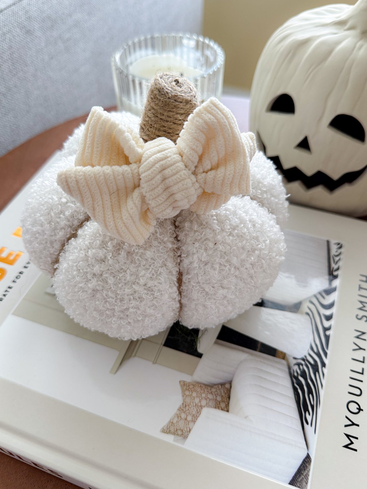 Oak Hair Bow